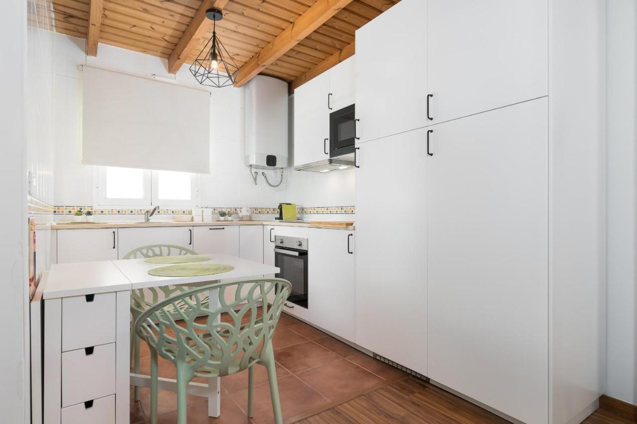 Suite Homes Alice Valentin Малага Экстерьер фото