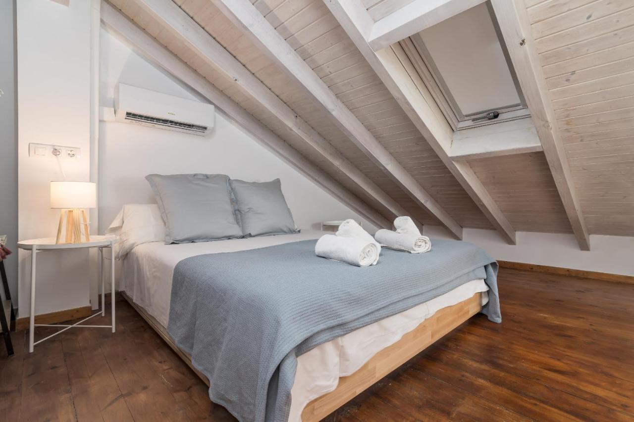 Suite Homes Alice Valentin Малага Экстерьер фото